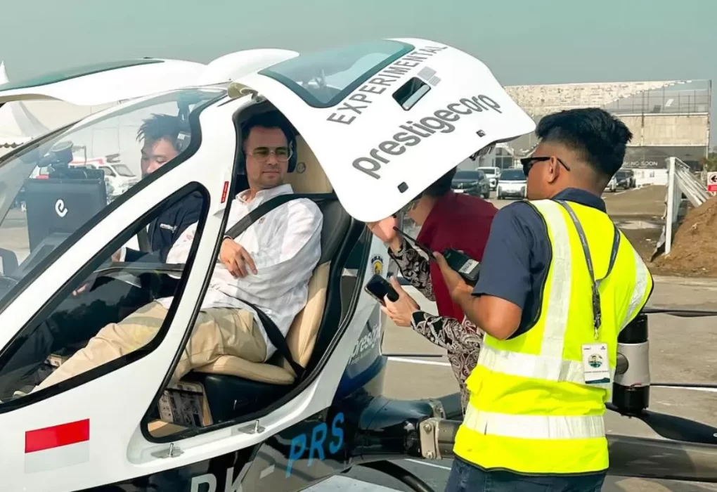 EHang 216-S vs Helicopters: Future of Air Transport