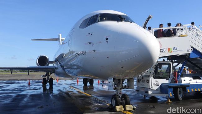 China is preparing to launch the world’s longest flight, spending 29 hours in space.